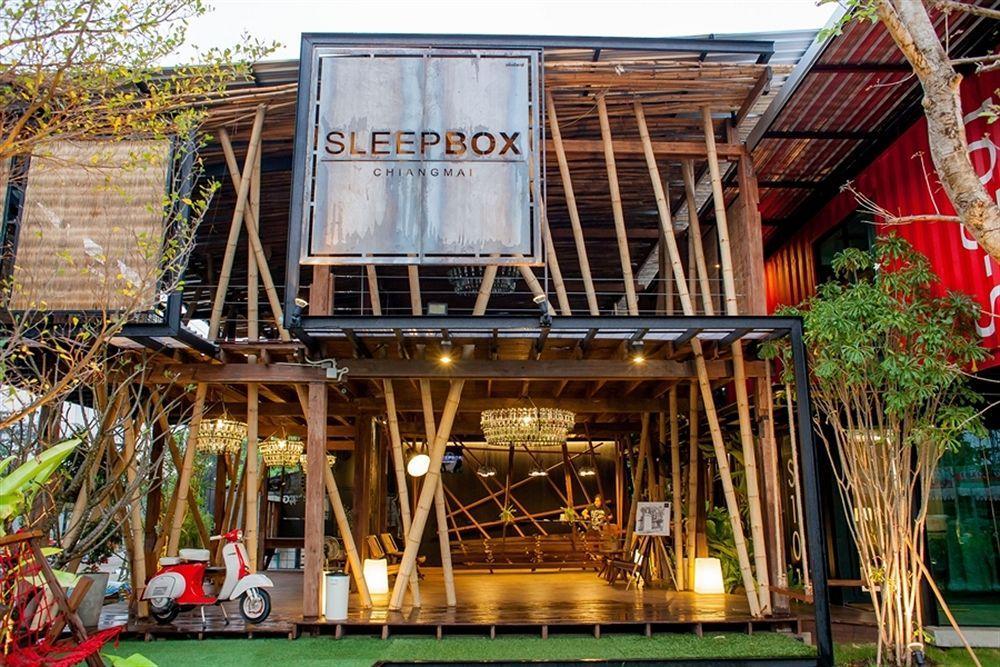 Sleepbox Chiangmai Hotel チエンマイ エクステリア 写真